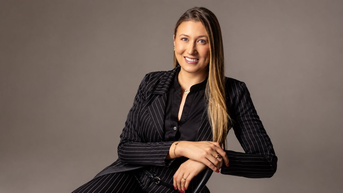 Especialista em Endodontia, Édina Vendrame destaca que a odontologia digital exige tecnologia, capacitação e critérios clínicos. Especialista em Endodontia, Édina Vendrame destaca que a odontologia digital exige tecnologia, capacitação e critérios clínicos.