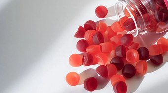 Gomas%20de%20gelatina%20aumentam%20o%20col%C3%A1geno%3F%20Veja%20o%20que%20a%20ci%C3%AAncia%20diz