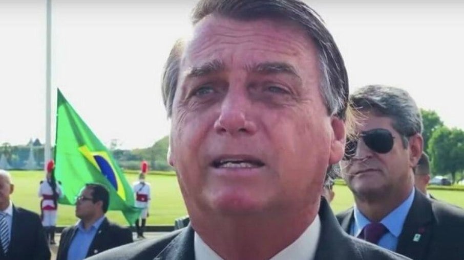 Um mês antes do lançamento do Pix, Bolsonaro nem sabia o que era