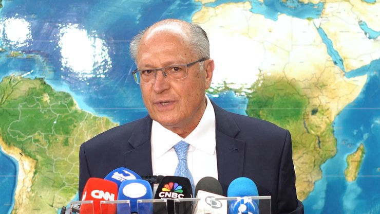 Lula e Trump devem se encontrar nos próximos dias, diz Alckmin