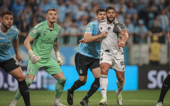 Felipão detona VAR: “Acabaram com o futebol”