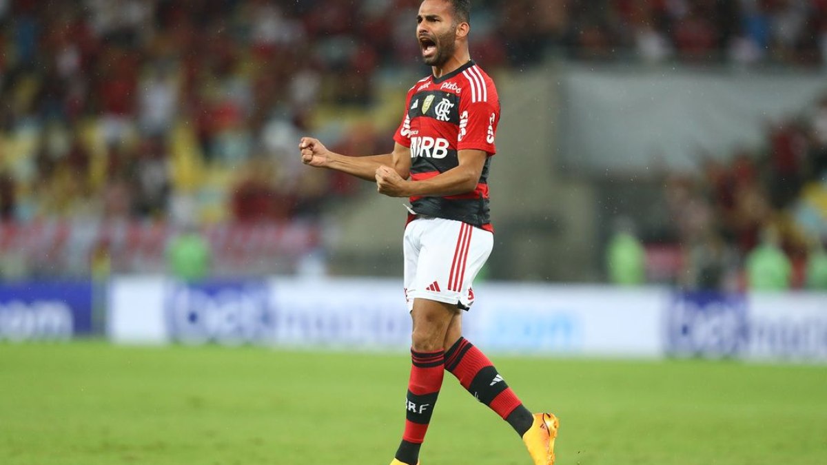 Flamengo faz 8 a 2 sobre o Maringá e avança de fase na Copa do Brasil