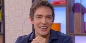 Apresentador Alessandro Jodar anuncia que será pai