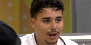 Ex-BBB Pedro processa a Globo e pede R$ 4,2 milhões