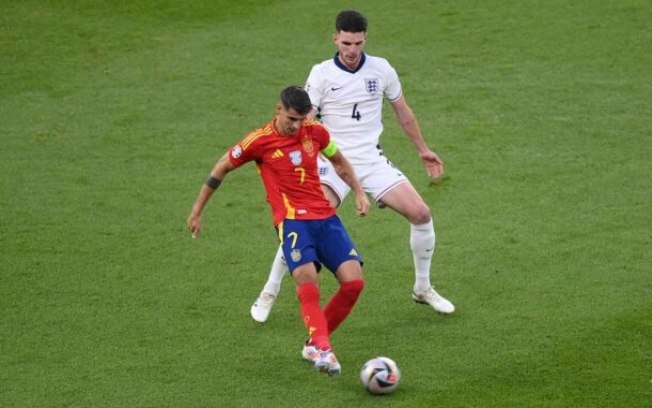 Morata em ação com a camisa da seleção espanhola