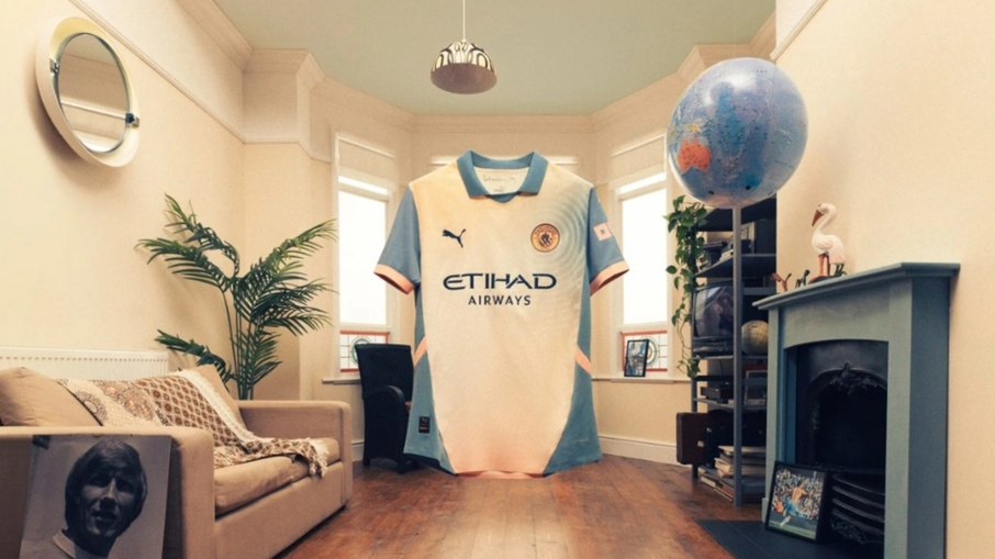 Oasis foi homenageado pelo Mancheste City em lançamento de camisa