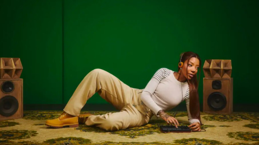 Ludmilla estrela a campanha “Keep It Loose” e leva referências do hip-hop e do funk brasileiro para a nova comunicação da Levi’s Ludmilla estrela a campanha “Keep It Loose” e leva referências do hip-hop e do funk brasileiro para a nova comunicação da Levi’s