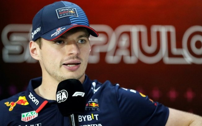 O piloto holandês Max Verstappen, da Red Bull, em entrevista antes do GP do Brasil, em São Paulo