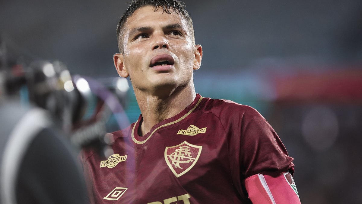 Thiago Silva foi o herói da vitória do Fluminense sobre o Juventude Thiago Silva foi o herói da vitória do Fluminense sobre o Juventude