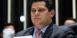Congresso vai instalar CPMI sobre descontos indevidos no INSS