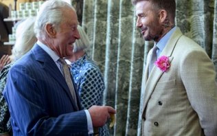De ídolo de futebol a Sir, David Beckham será condecorado
