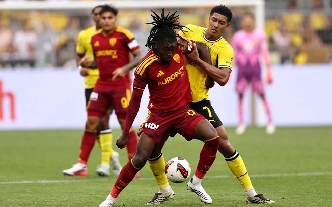 Borussia Dortmund e Roma mediram forças em amistoso da pré-temporada