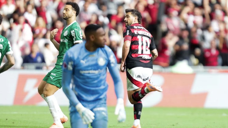 Fla%20pode%20disparar%20na%20lideran%C3%A7a%20e%20deixar%20Palmeiras%20para%20tr%C3%A1s