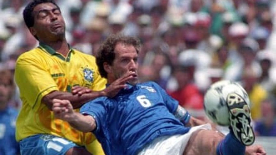 Franco Baresi - Itália Franco Baresi - Itália