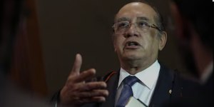 Gilmar afirma que Eduardo Bolsonaro cometeu "ato de lesa-pátria"