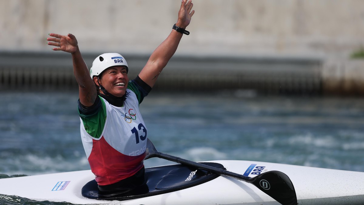 Ana Sátila consegue classificação para a final e disputa ouro neste domingo (28)