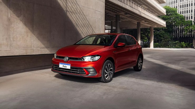 VW Polo lidera vendas em abril; veja o 10 modelos mais emplacados