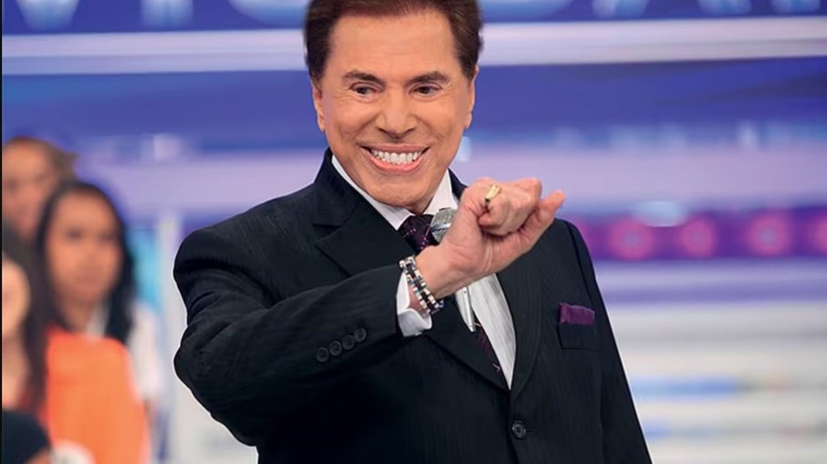 Silvio Santos está internado em SP