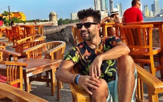 Flávio Fusco já esteve em mais de 20 países e agora dá dicas aos viajantes de como viajar economizando e aproveitando Flávio Fusco já esteve em mais de 20 países e agora dá dicas aos viajantes de como viajar economizando e aproveitando