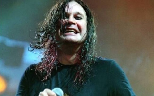 Ozzy Osbourne se despede dos palcos em show histórico com reunião do Black Sabbath