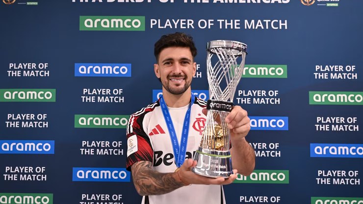 Arrascaeta%20a%20dois%20gols%20de%20uma%20marca%20hist%C3%B3rica%20pelo%20Flamengo