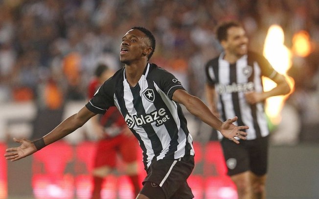 Botafogo está resguardado em contrato e vai adquirir Jeffinho em definitivo