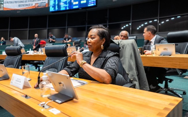 Câmara Legislativa instala Comissão Permanente do Direito das Mulheres