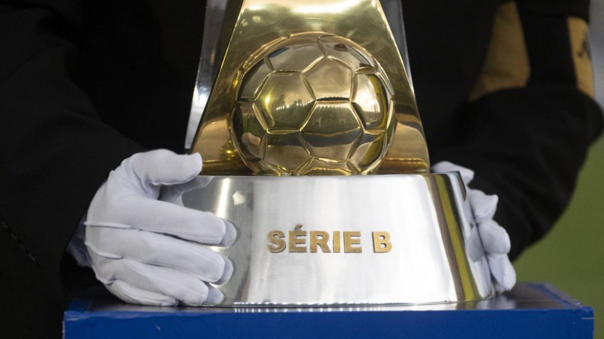 Campeonato Brasileiro da Série B terá pontapé inicial nesta sexta-feira Campeonato Brasileiro da Série B terá pontapé inicial nesta sexta-feira