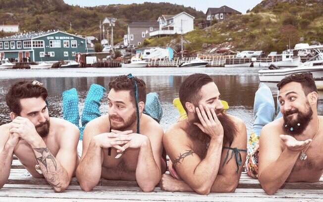 Fundador do grupo brinca que o mais difícil na hora de fazer o calendário foi fazer todo mundo parar de rir para as fotos