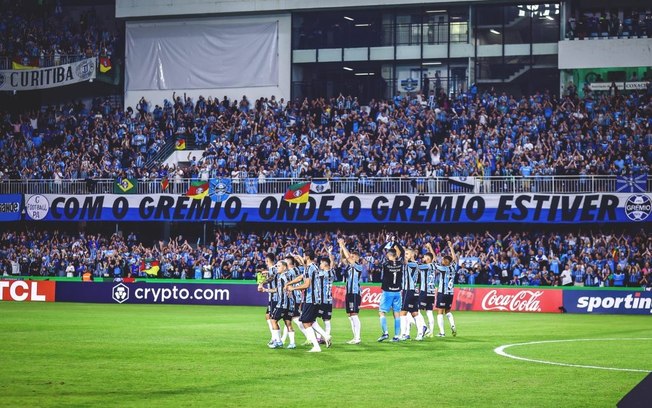 Grêmio sofre empate no final e fica em segundo na Libertadores