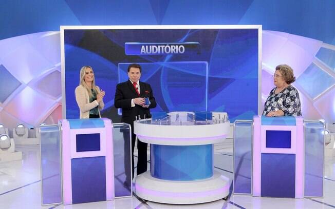Silvio Santos recebe Milene Domingues e Mamma Bruschetta no programa deste domingo (10), no SBT