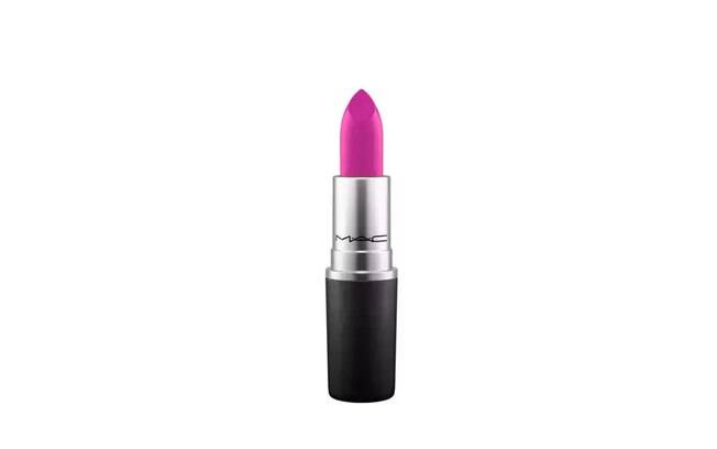 Flat Out Fabulous – Lipstick Retro Matte, por R$76,00 ou em 3x de R$25,33 no site da Sephora