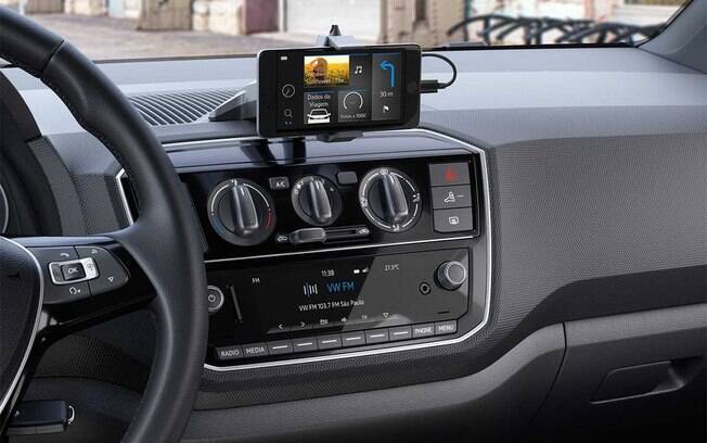 Além de ser minúscula, a tela do Composition Phone da Volkswagen não é sensível ao toque