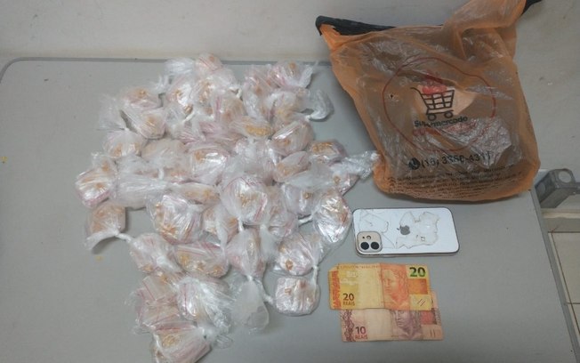 Técnico de informática é preso pela PM com mais de 660 pedras de crack no Jardim Arco-Iris