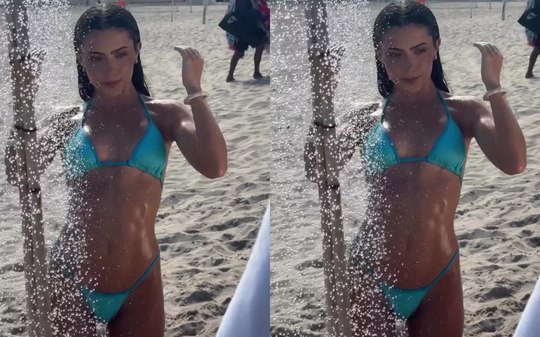 De biquíni, Jade Picon mostra abdômen trincado e toma ducha