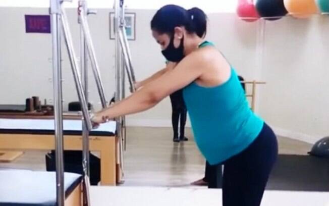 Grávida de gêmeos, influenciadora Simony Braga destaca benefícios das atividades físicas durante a gestação