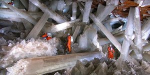 Cristais gigantes de Naica desafiam cientistas no México