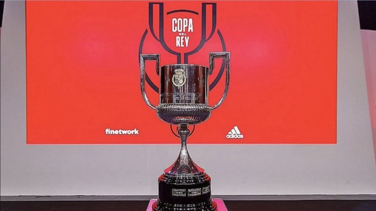 Espanha%20suspende%20jogos%20ap%C3%B3s%20acidente%20