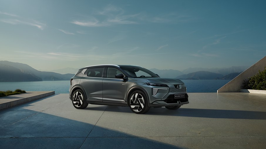 Mitsubishi Eclipse Cross Elétrico 2026