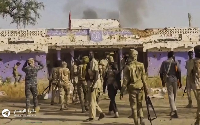 RSF é acusada de realizar limpeza étnica nas cidades que captura