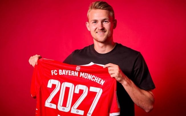 Bayern de Munique anuncia contratação de De Ligt