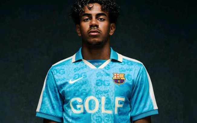 Camisa do Barcelona a ser usada no clássico com o Real estampará logo de grife criada por rapper Camisa do Barcelona a ser usada no clássico com o Real estampará logo de grife criada por rapper