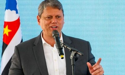 Tarcísio diz que vai vetar isenção de IPVA de carros 'produzidos na Bahia'