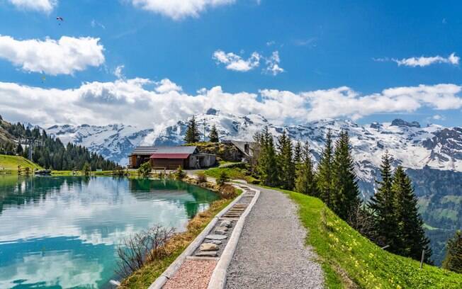 Engelberg está nos arredores de Lucerna e, durante a temporada de inverno, transforma-se em um resort de esqui