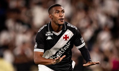 Jornalistas exaltam joia do Vasco após vitória contra Fluminense 