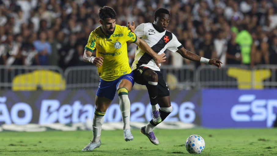 Vasco vence o Palmeiras em São Januário