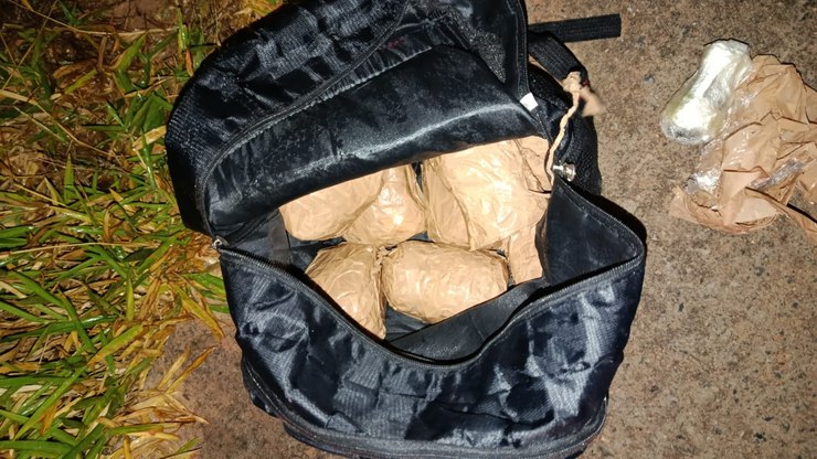 GM encontra explosivos em mochila abandonada na Vila Aeroporto