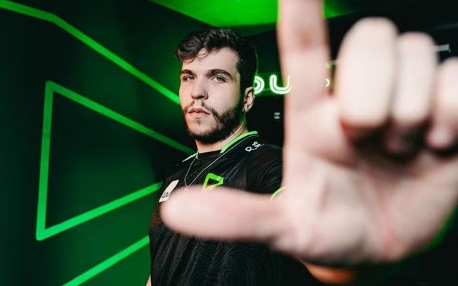 CBLOL 2024: LOUD anuncia as contratações de RedBert e técnico Stardust CBLOL 2024: LOUD anuncia as contratações de RedBert e técnico Stardust