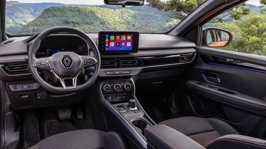 Renault Kardian compartilha multimídia e comandos de ar-condicionado com Duster e Oroch