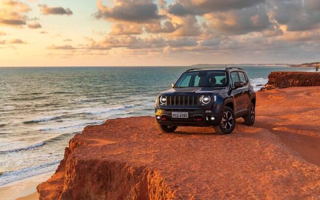 Jeep Renegade Traihawk é uma das versões do SUV com som da Beats, com subwoofer de 100 watts no porta-malas